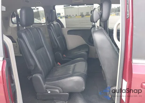 2013 Chrysler Town & Country Touring-L z USA, uszkodzony, nr VIN 2C4RC1CG7DR585264